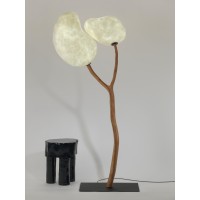 <a href="https://www.galeriegosserez.com/artistes/de-kergal-diane.html">Diane de Kergal</a> - Whisper - Sculpture lumineuse